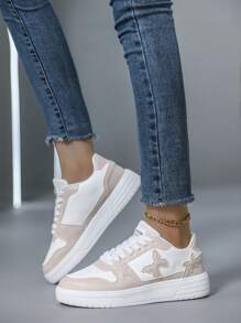 女士时尚全能运动休闲鞋 女士休闲鞋 女士圆头平底鞋 - 轻便透气 探险 女士轻便仿皮运动鞋 女士鞋 美丽粉彩可爱蝴蝶休闲白色时尚运动鞋 步行鞋 - 米色 - 查看 2