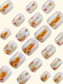 Conjunto de 24 adesivos de unhas brilhantes, estilo Y2K renovado, com formato quadrado e redondo curto. Estampa geométrica degradê lilás claro com listras douradas e glitter floral. Estilo minimalista para unhas artificiais. Unhas postiças, pontas de unhas, delicadas, fofas, minimalistas e elegantes. Inclui adesivos de unhas removíveis. Ideal para feriados, festas, encontros, reuniões e uso diário. Acompanha 24 adesivos de unhas em gel e uma mini lixa de unha. - Roxo Empoeirado - Ver 2