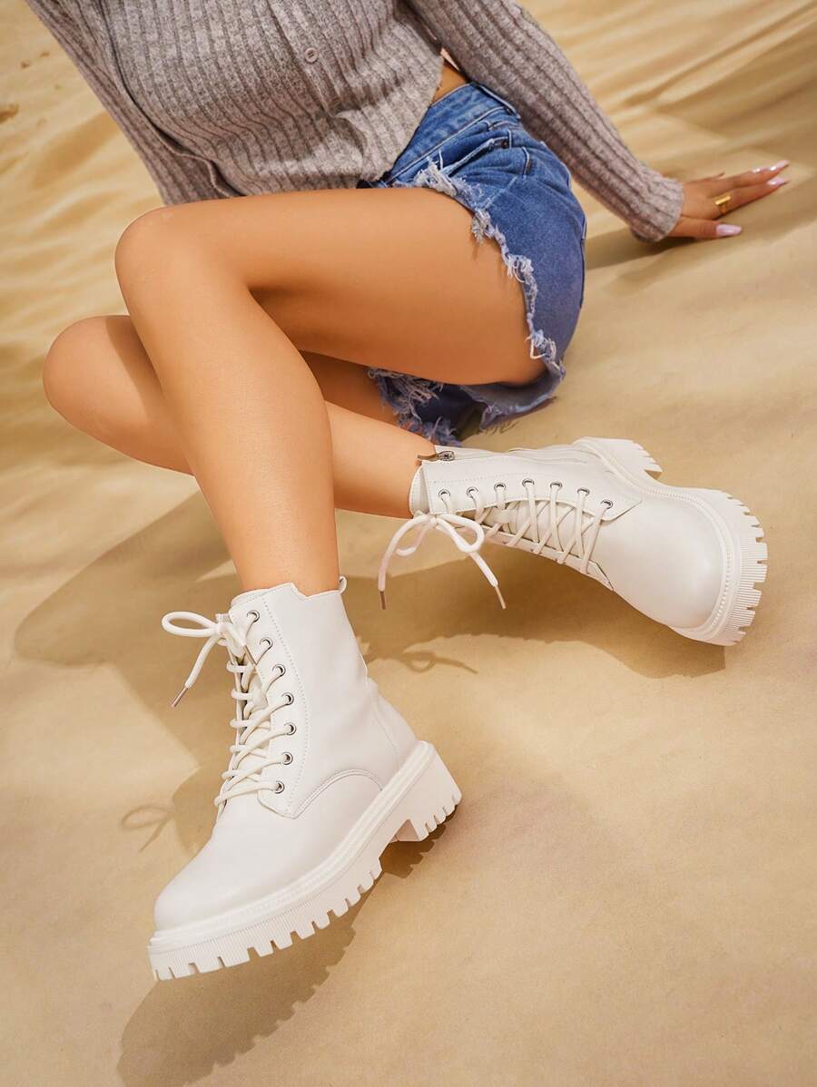 New Fashion Plus Size Women Solid Color Thick Sole Boots Autumn Winter Ladies British Style Lace-Up Ankle Boots