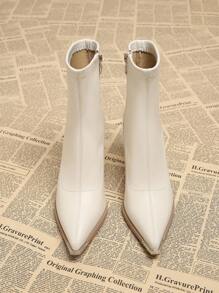 2025春秋新款时尚优雅女士米色/白色尖头粗跟短靴，秋冬时尚踝靴