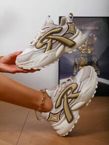 2024 Women's New Thick Sole Casual Sneakers Non-Slip Breathable Mesh Sports Shoes