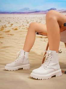 New Fashion Plus Size Women Solid Color Thick Sole Boots Autumn Winter Ladies British Style Lace-Up Ankle Boots