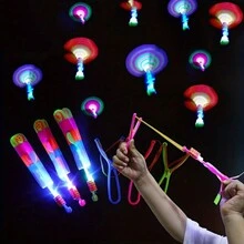 Súng cao su phát sáng LED, Đồ chơi trò chơi ngoài trời lấp lánh, Súng cao su trực thăng đàn hồi xoay, Quà tặng hoàn hảo cho trò chơi du lịch, Giải trí ngoài trời, Tiệc sinh nhật, Quà tặng tiệc vui nhộn Quà tặng tiệc, Trò chơi cắm trại, Giáng sinh - Nhiều màu - Xem 6