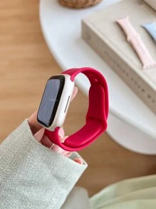 1pc Unisex Red Soft Silicone Buckle Sports Watch Band, Comfortable & Adjustable, Waterproof Compatible With Apple Watch 38/40/41/42/44/45/46/49mm, For Apple Watch Series Ultra/SE/11/10/9/8/7/6/5/4/3/2/1, Smartwatch Band Accessory