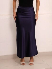 Women's Long Satin Skirt With Zipper - Navy Blue - View 3