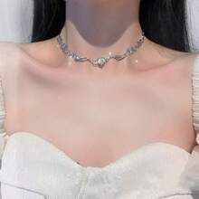 1 pieza Collar con colgante de ángel con alas de cristal brillante, diseño de gargantilla corta para mujeres Día de San Valentín, Mamá, Madre, Día de la Madre, Regalo