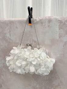 Elegant Floral Clutch Bag For Wedding & Formal Occasions - White - View 2