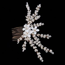1pc Women's Hair Accessory, European Style Golden Hair Comb With White Flower & Seed Beads, Handmade Bridal Headpiece, Wedding Dress Decoration