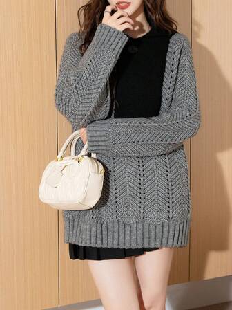 女士拼色纽扣缀饰长袖休闲针织毛衣