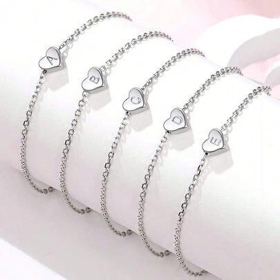1 chiếc vòng tay có thể điều chỉnh hình trái tim bằng thép không gỉ A-Z 26, tông màu bạc đơn giản, phù hợp cho thanh thiếu niên, đeo hàng ngày hoặc làm quà tặng