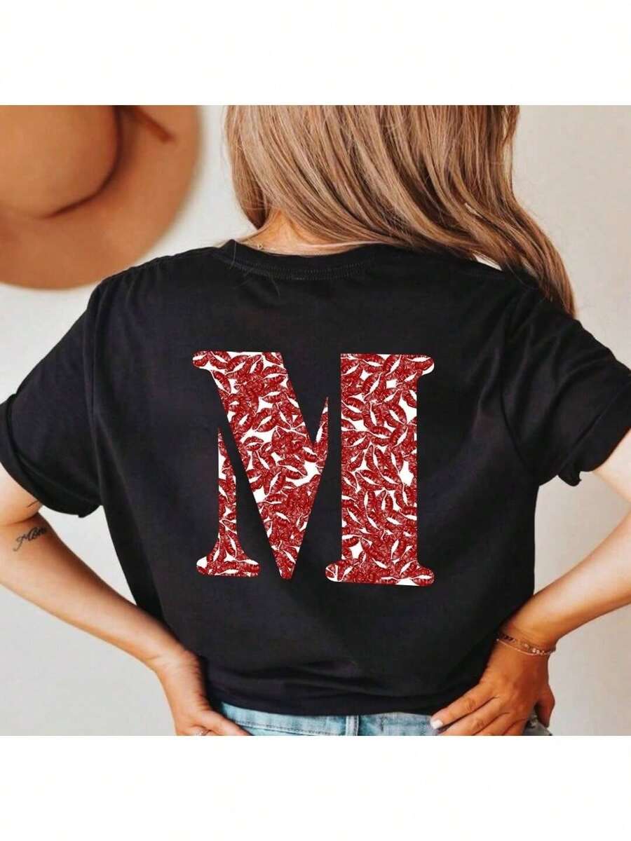 Premium 100% Cotton T-Shirt Letter M Kisses For Boyfriend Couple Kisses Black Streetwear Launch 2024 Unisex - 黑色 - 查看 1