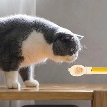 New Convenient Cat Stick Can Masher, Squeezer Tool, Cat Treats & Wet Food Dispenser - Multicolor - View 8