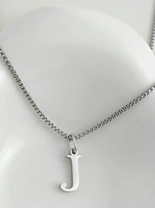 Magic Fish 1pc Classic 26 Alphabet Letter Necklace A-Z Initial Pendant Necklace Stainless Steel Jewelry Gift, Suitable For Daily Wear