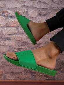 Men's Soft Rubber Upper Non-Slip Wear-Resistant PVC Sole Flip Flops - Green - View 4