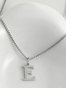Magic Fish 1pc Classic 26 Alphabet Letter Necklace A-Z Initial Pendant Necklace Stainless Steel Jewelry Gift, Suitable For Daily Wear