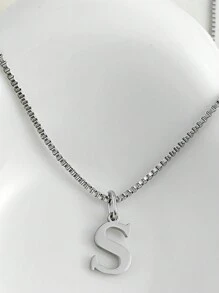 Magic Fish 1pc Classic 26 Alphabet Letter Necklace A-Z Initial Pendant Necklace Stainless Steel Jewelry Gift, Suitable For Daily Wear