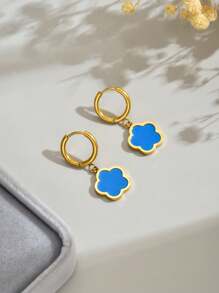 LIEBEIRIS 1 Pair 18K Gold Plated Classic 5-Petal Flower Design Earrings, Suitable For Women Daily Wear And Gift Valentines,Mom,Mother,Mother's Day,Gift - Flower - View 8