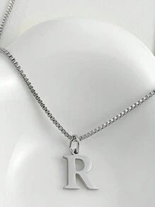 Magic Fish 1pc Classic 26 Alphabet Letter Necklace A-Z Initial Pendant Necklace Stainless Steel Jewelry Gift, Suitable For Daily Wear