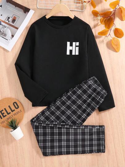 男童空调房居家服套装，长袖上衣搭配格子裤，防踢保暖，“Hi”印花衬衫搭配黑白格子裤，面料舒适，适合春、秋、夏三季穿着。