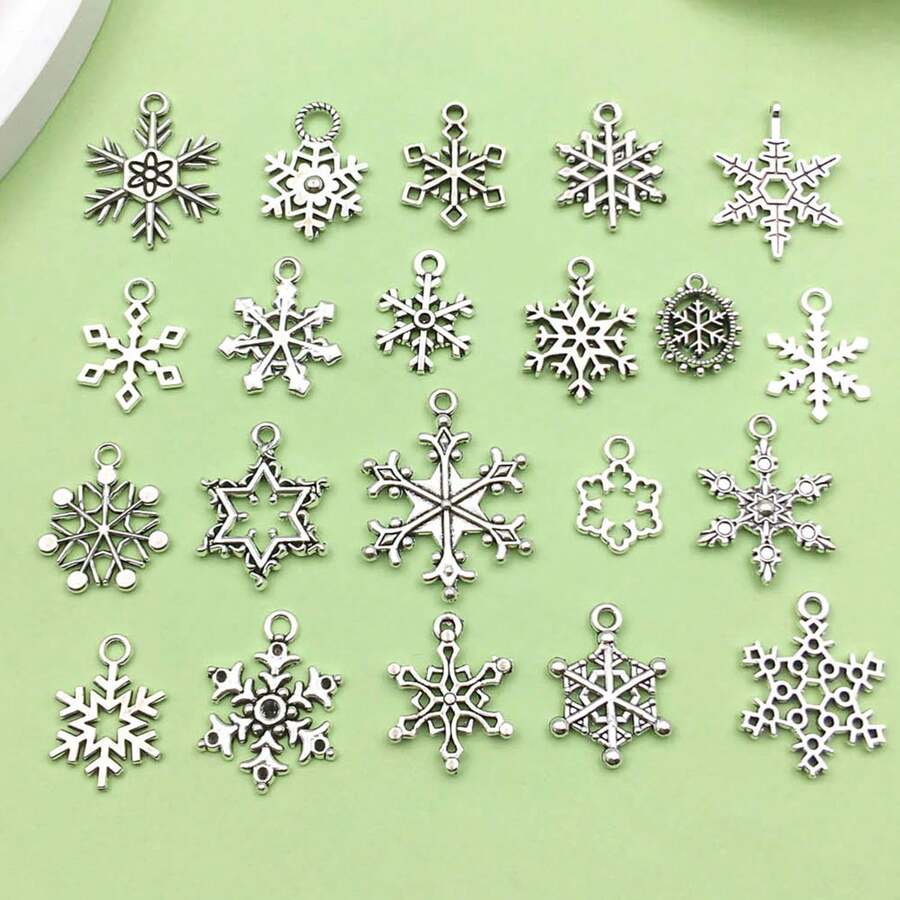 20 件圣诞鹿雪袜树手套圣诞老人饰品仿古银色混合 DIY 雪花吊坠配件珠宝制作工艺用品
