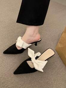 女士尖头一脚蹬穆勒鞋，带蝴蝶结装饰，细跟，黑色 - 米色 - 查看 3