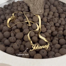 1 件粉色亚克力名牌吊坠项链，个性化彩虹亚克力名牌项链，独特礼物，万圣节装饰品。 - 多色 - 查看 2