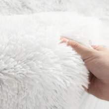 1 Piece Super Soft Round Rug For Kids Room, Fluffy Plush Rug For Girls Bedroom/Dorm, White Home Decor, Modern Non-Slip Living Room Rug, Room Decor Gifts Birthday Graduation