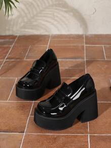 Women's Fashionable Round Toe Chunky Heel Waterproof Platform Party Pumps - Black - View 5