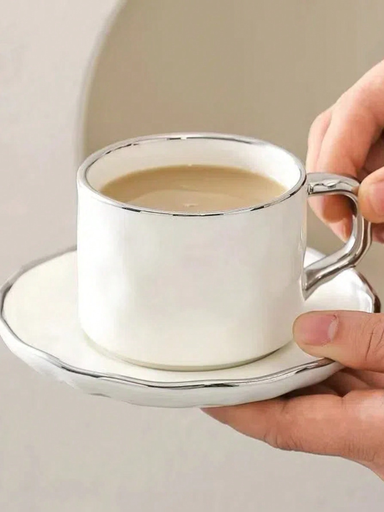 طقم فناجين وصحون قهوة سيراميك فاخرة، طقم شاي عصري...