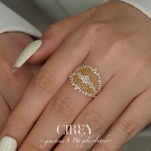 CIREY 18K Textured Gold Lace Vintage Baroque Style Ring With Rhinestones, Women Jewelry Gift - Lips - View 4