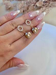 Elegant And Beautiful Pearl Earring With Zirconia Semi-Jewelry Line / Delicate Women's Earring - 金色 - 查看 3