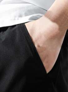 Pantaloni cargo casual alla moda per ragazzi pre-adolescenti, stile