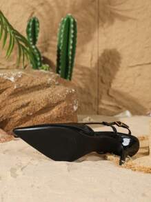 On feet& in love 女士时尚优雅尖头搭扣高跟鞋，百搭工作场合及礼服鞋，适合搭配连衣裙、婚礼、优雅派对装束。 - 黑色 - 查看 7