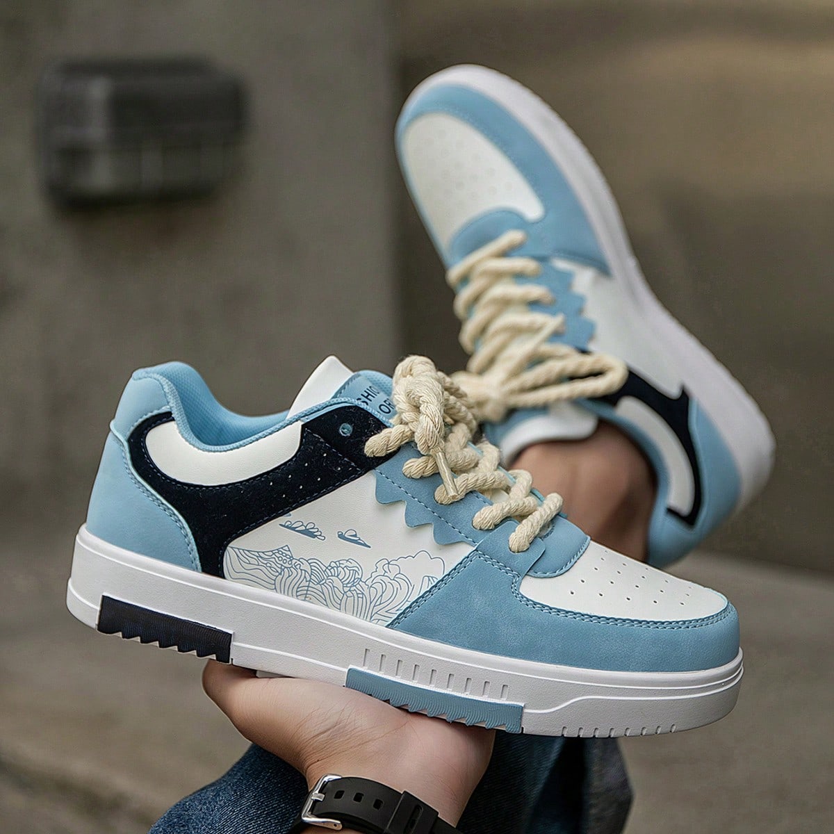 El tamaño es pequeño) Zapatillas casuales de caballero con estampado aleatorio de baja altura, zapatos casuales cómodos y versátiles, zapatos para