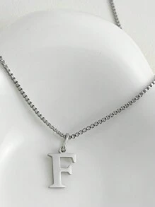 Magic Fish 1pc Classic 26 Alphabet Letter Necklace A-Z Initial Pendant Necklace Stainless Steel Jewelry Gift, Suitable For Daily Wear