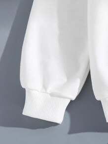 2 件套青少年女孩春/秋休闲可爱简约服装：花朵和字母印花罗纹袖口连帽衫长袖上衣和花卉印花牛仔效果直筒松紧腰裤，柔软舒适的户外/假日小学秋季童装，日常百搭时尚 - 白色 - 查看 4