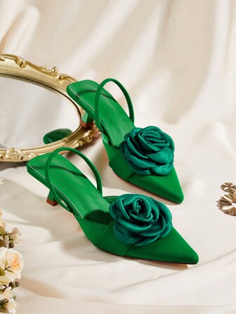 女士独特纯色尖头套脚鞋，百搭优雅派对风舒适时尚高跟鞋，饰有花卉图案，缎面猫跟