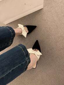 女士尖头一脚蹬穆勒鞋，带蝴蝶结装饰，细跟，黑色 - 米色 - 查看 6