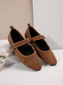 Ballerine nere da donna con cinturini incrociati e punta affusolata, scarpe casual piatte alla moda e versatili, confortevoli per l'autunno - Castano - Visualizzare 4