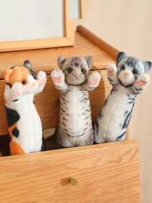 招财猫毛绒玩具，9.84 英寸，柔软可爱的动物小猫玩偶，举起双手，适合作为儿童礼物，是节日、生日、家居装饰的完美礼物 - 彩色 - 查看 3