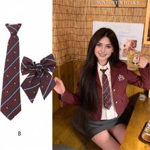 一套女士时尚可爱通勤风领带、领结和领巾，适合搭配校服、外出、休闲日常穿着以及各种服装组合。
