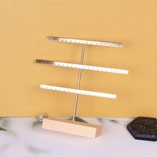 1 件 3 层金属耳环架收纳架，用于耳环、耳夹家居珠宝展示架首饰盒、珠宝盒、女士和女孩的珠宝收纳架、珠宝架，非常适合万圣节耳环、项链、戒指和婚礼配饰；也适合家居装饰和伴娘礼物情人节返校