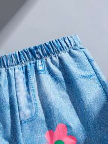 2 件套青少年女孩春/秋休闲可爱简约服装：花朵和字母印花罗纹袖口连帽衫长袖上衣和花卉印花牛仔效果直筒松紧腰裤，柔软舒适的户外/假日小学秋季童装，日常百搭时尚 - 白色 - 查看 6