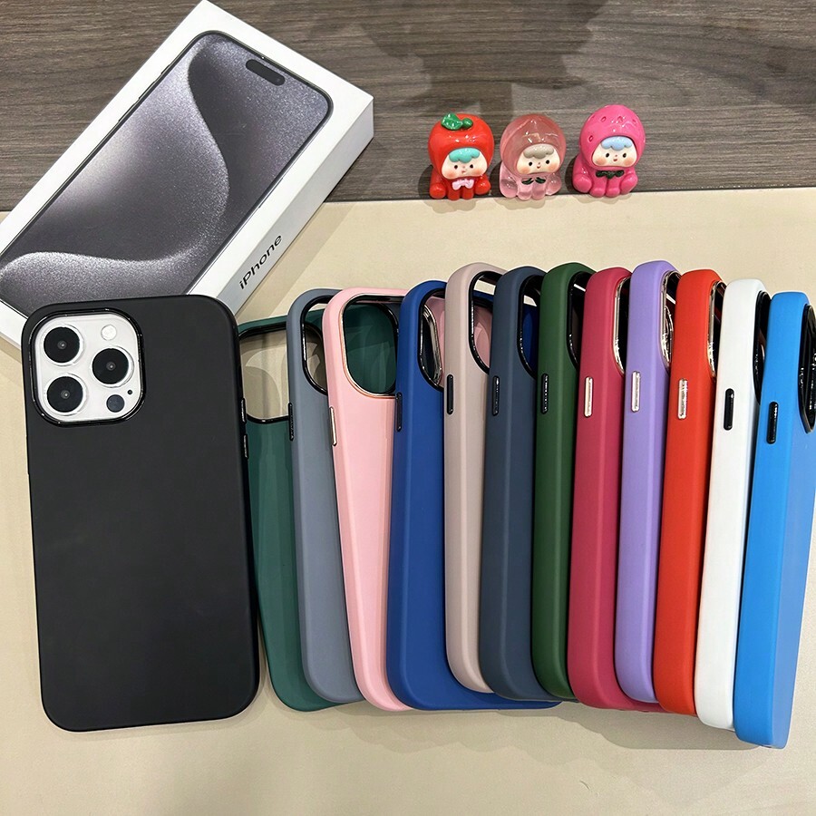 Capa Case iPhone 7 8 XS XR 11 12 13 14 15 Pro Max aveludada Premium