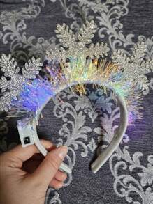1件雪花圣诞发光发箍，驯鹿角头饰闪亮圣诞发箍小礼物，银色闪亮2026发箍，银色缎面发箍，适合圣诞派对家居装饰 - 彩色 - 查看 5