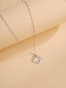 1 Stück luxuriöser modischer Kleeblatt-Anhänger-Halskette, Kupferlegierung mit eingearbeitetem Zirkonia, geeignet für den täglichen Gebrauch und als Geschenk zum Valentinstag/Schulanfang