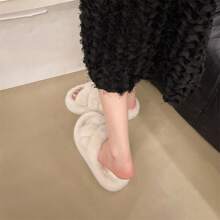 Mules fourrées coréennes pour femmes, nouvelle mode automne/hiver 2024. Design brodé de lettres, semelle épaisse, plate, polyvalente