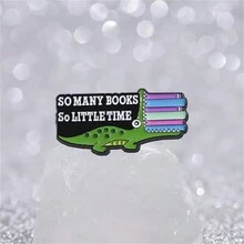 Un cocodrilo que ama los alfileres de esmalte de lectura, tantos libros tan poco tiempo, broches, insignias de solapa personalizadas, regalo de joyería animal - Multicolor - Ver 2