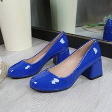 Neue einfarbige, weiche und bequeme Pumps mit mittlerem Absatz, rundem Zeh und Slip-On-Design, Größe 36-45