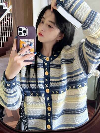 2024 秋冬新款可爱撞色条纹宽松长袖休闲女开衫